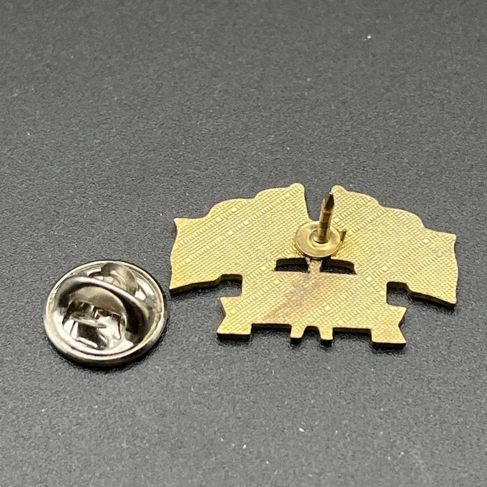 2006 National Law Enforcement Memorial Dual Flags Lapel Hat‎ Pin